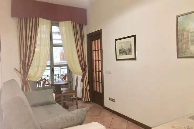 Flat In Piazza Duomo Apartment Milan Italy